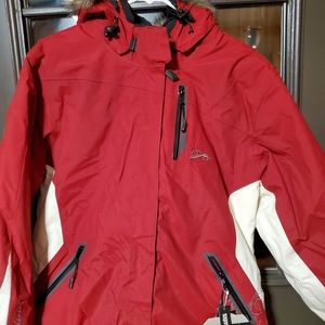 Women's Stunning Ski Doo jacket, Brand new,So Warm,Detachable Hood,Beautiful